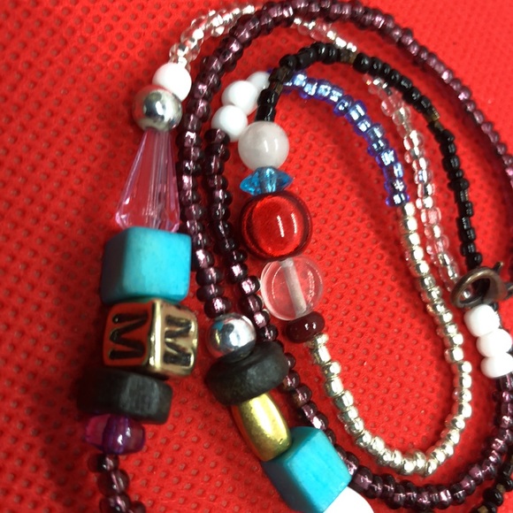 Custom Made FULLY HANDMADE Face Mask Yard/Holder - Picture 4 of 4